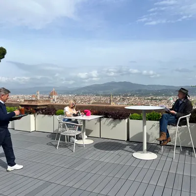 Dietro le quinte di "Don't Give It Up Tonight" a Firenze